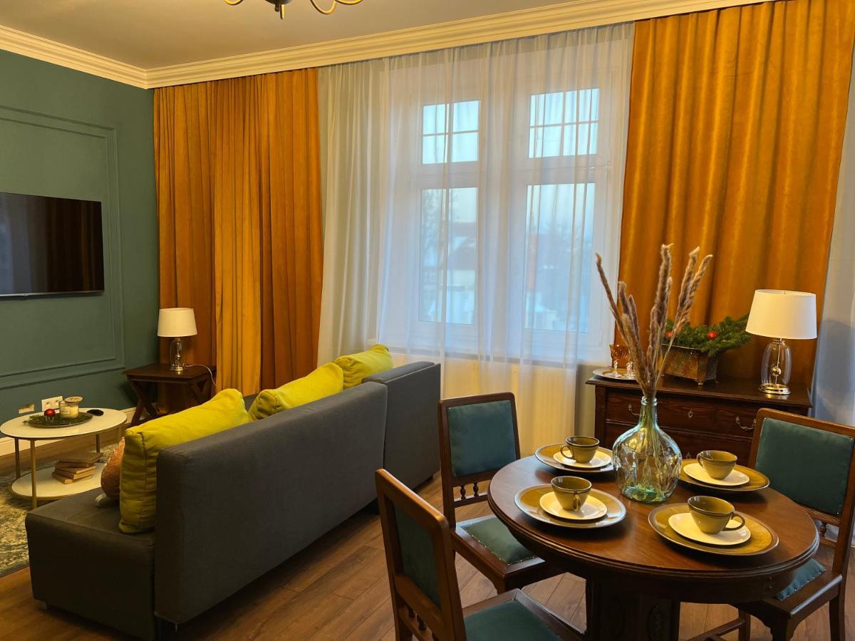Apartament Baron ***** 耶莱尼亚古拉 外观 照片